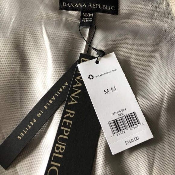 NWT Banana Republic Faux Fur Vest - Picture 2 of 2